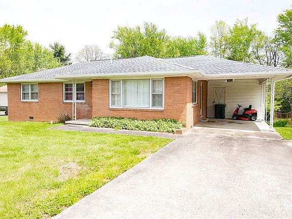 2nd image of 722 Plainview Dr