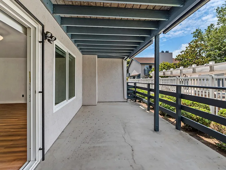 1494 Gustavo St #D — Photo 21