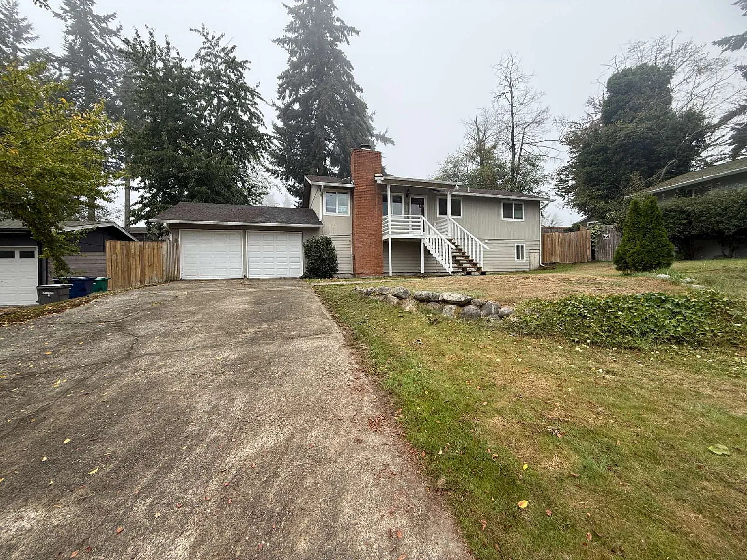 4 bed, 2.0 bath, 1940 sqft, $2,895 — Photo 1