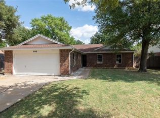 5112 Gentling Pl, North Richland Hills, TX 76180