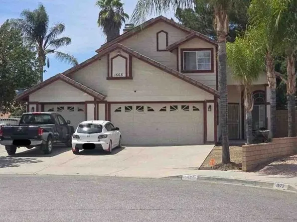 1565 Napa Ct, San Jacinto, CA 92583