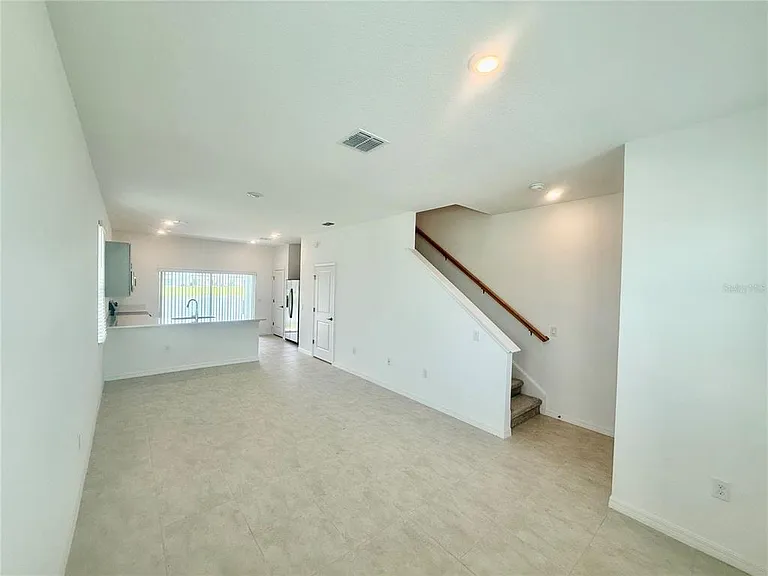 3161 Skyline Loop — Photo 6