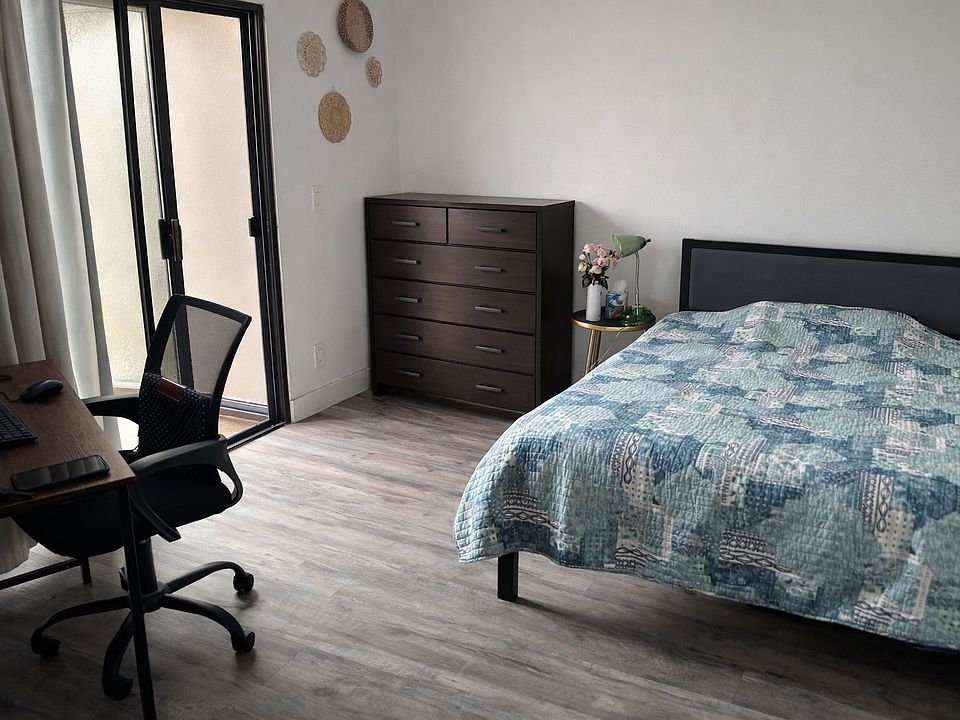1st image of 28141 Montecito