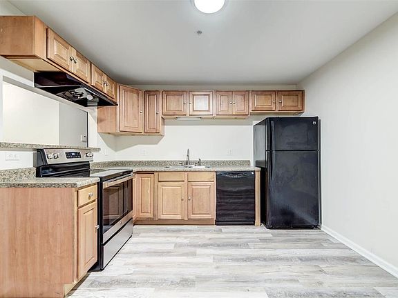 5th image of 660 Materdie Ln APT 103