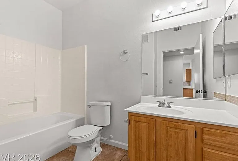 5650 E Sahara Ave — Photo 10
