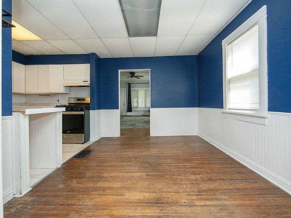 19th image of 103 Summit Ave