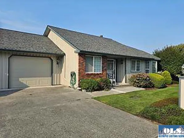583 W Minstrel Rd, Sequim, WA 98382