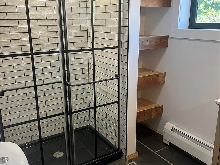 34 Lakeshore Rd #40 — Photo 14