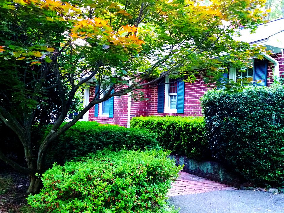 1st image of 810 Westham Pkwy