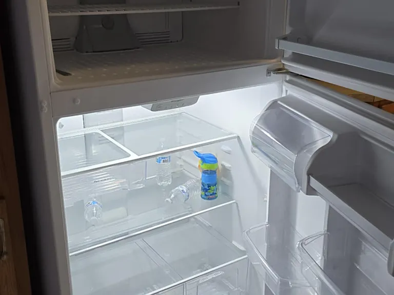 Refrigerator/Freezer