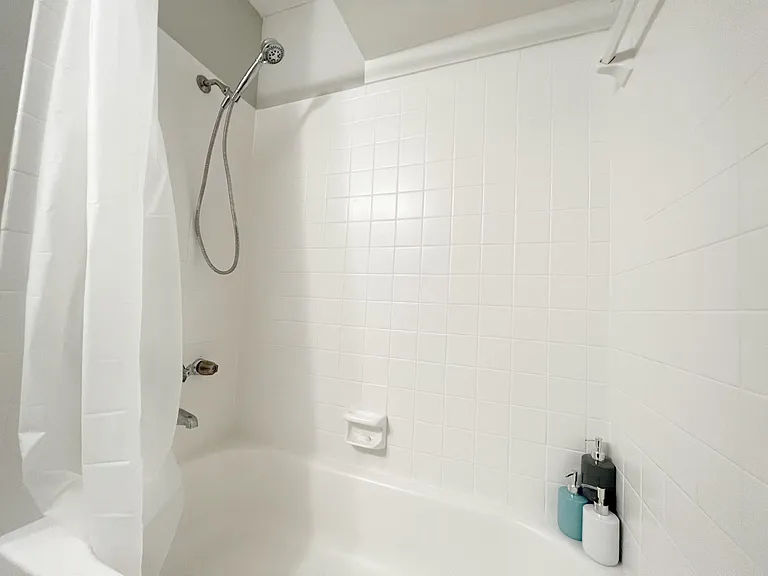 2125 Banita St #4 — Photo 7