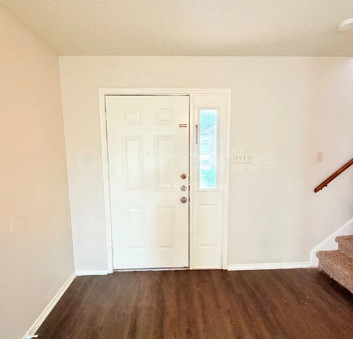 3 bed, 2.5 bath, $1,445 — Photo 4