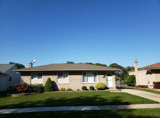 39820 Fox Valley Dr, Canton, MI 48188