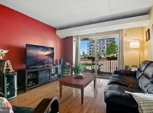 Eos Twenty-one, Alexandria, VA 22304