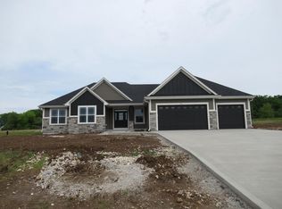 604 Wickland Way, Colgate, WI 53017