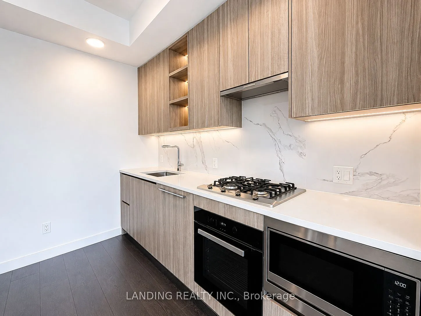 2 bed, $3,200 — Photo 4
