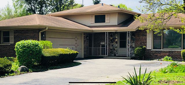 1st image of 1008 S Cypress Dr