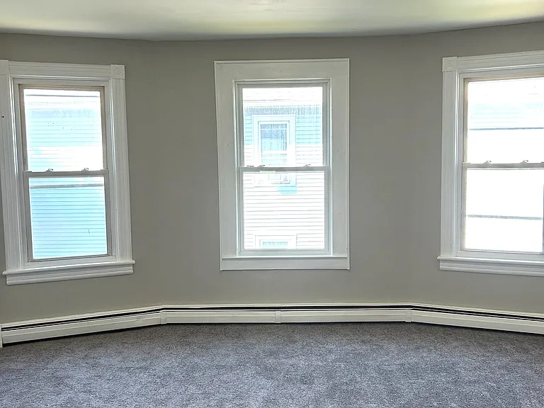 31 Worrall Ave #2 — Photo 3