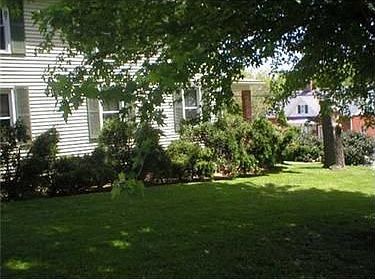 3rd image of 803-805 S 4th Street Ext