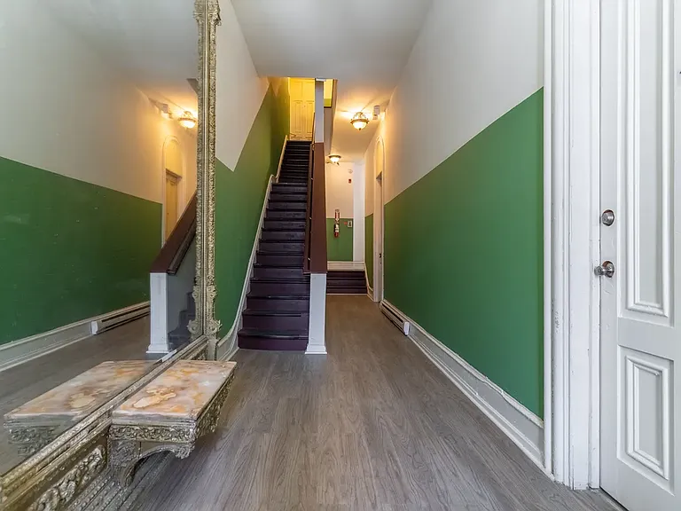 1517 N 15th St #U1 — Photo 2