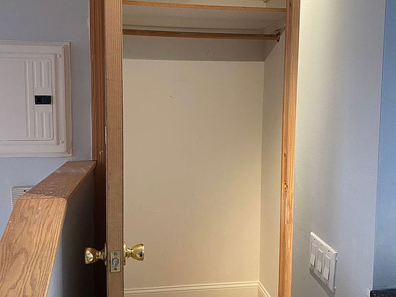 2nd image of 31-35 30th St #1C
