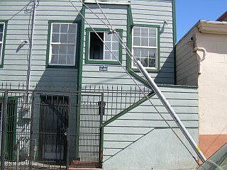2nd image of 2843 Ingalls St