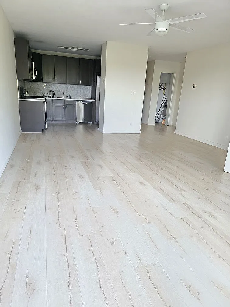 6 New Lane — Photo 2