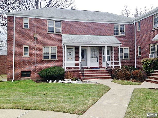1st image of 1241 Anderson Ave APT 21