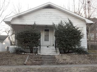 444 N 15th St, Murphysboro, IL 62966