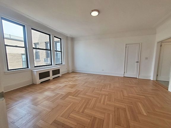 4th image of 365 W End Ave APT 1304