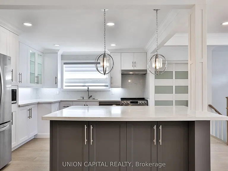168 Old Sheppard Ave #MAIN — Photo 5