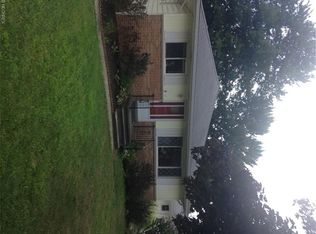 24305 Normandy Rd, Olmsted Falls, OH 44138