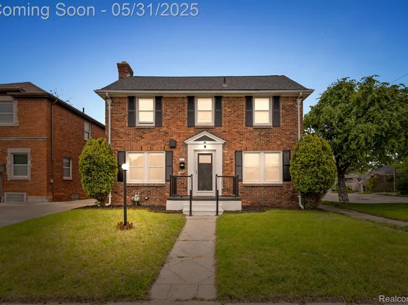 18402 Greenlawn St, Detroit, MI 48221
