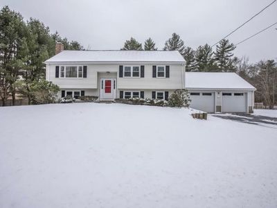 113 Pierce Ave, Lakeville, MA, 02347