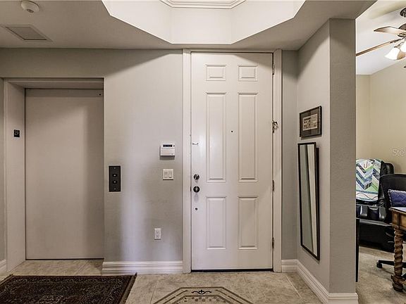 2nd image of 5531 Cannes Cir APT 202