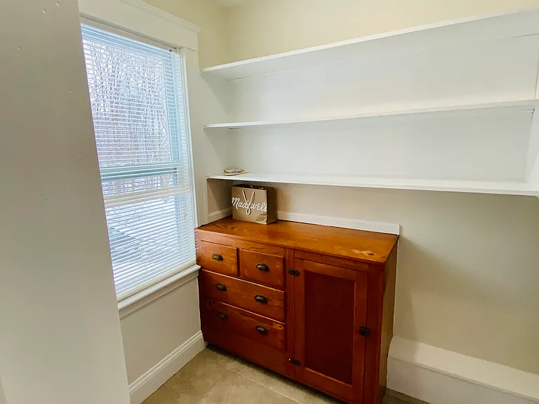 36 Saint Joseph Ave #2 — Photo 9