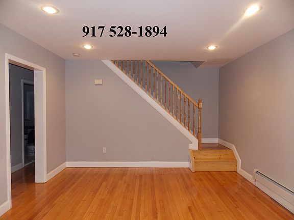 5th image of 8458 249th St