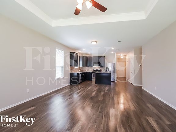 3rd image of 2092 Lost Timbers Dr