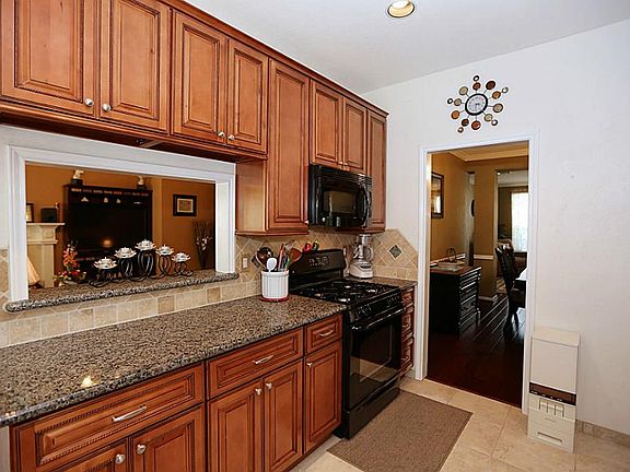 4th image of 12618 Thornwell Ct