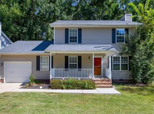 520 Wyndham Dr, Fuquay Varina, NC 27526