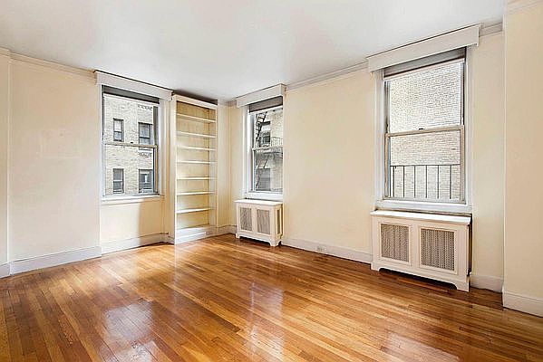 1st image of 71 Park Ave #8D
