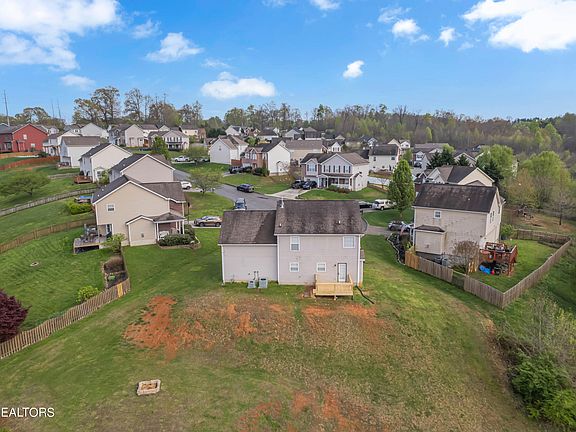 4th image of 8901 Chesney Oaks Ln