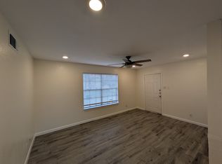 8038 Cambridge Cir #B, Fort Worth, TX 76108