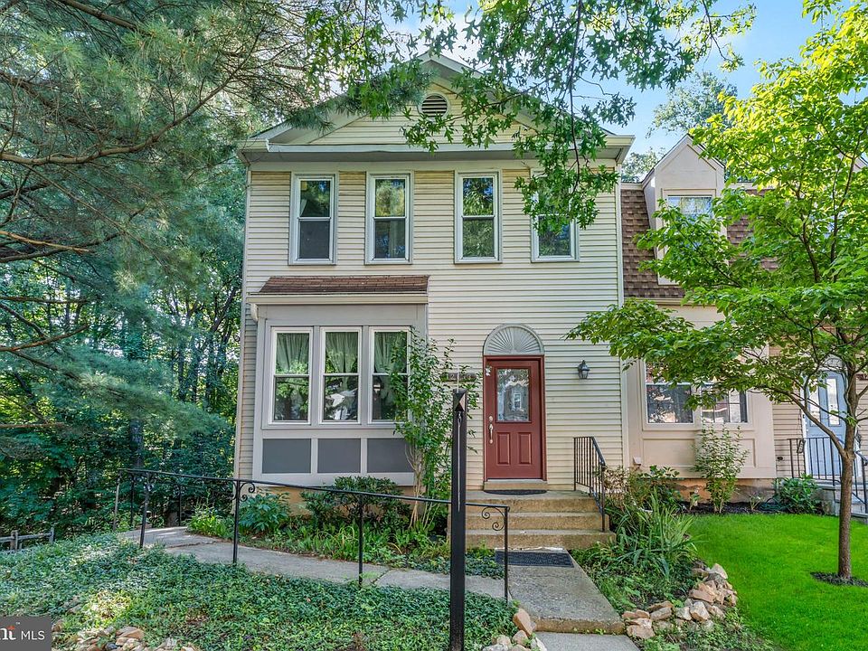 1st image of 12033 Eaglewood Ct
