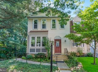 12033 Eaglewood Ct, Silver Spring, MD 20902