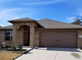 108 Tall Meadow St, Azle, TX 76020