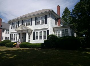 41 Greaton Rd, West Roxbury, MA 02132