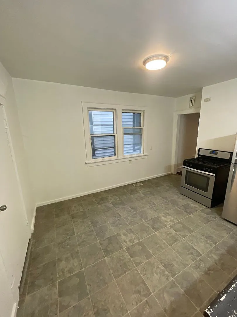 2866-2866A N 34th St. (Duplex) — Photo 3