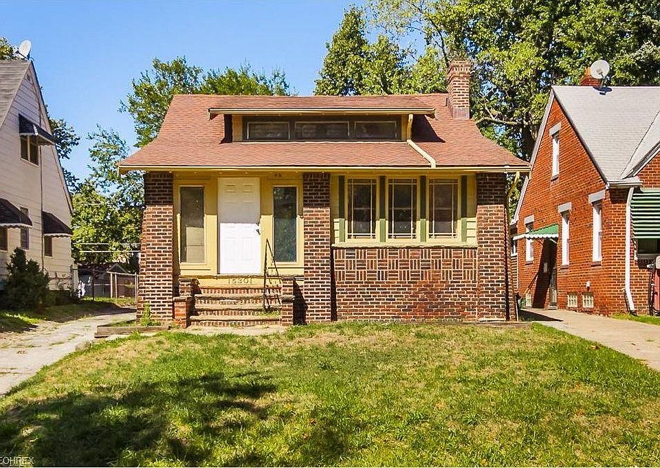 1st image of 15301 Grovewood Ave