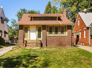 15301 Grovewood Ave, Cleveland, OH